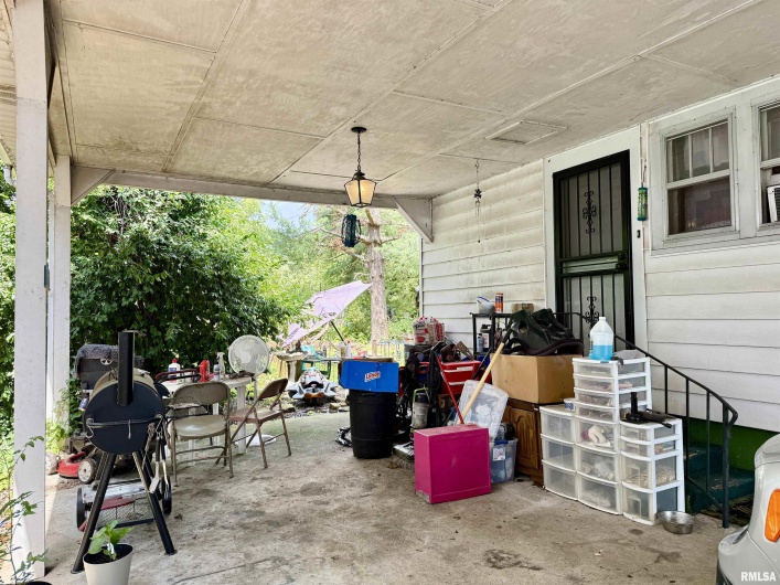 1703 NORTH Avenue, Metropolis, Illinois 62960, 3 Bedrooms Bedrooms, 0 ,1 BathroomBathrooms,Residential,For Sale,NORTH,0,RMAEB458533