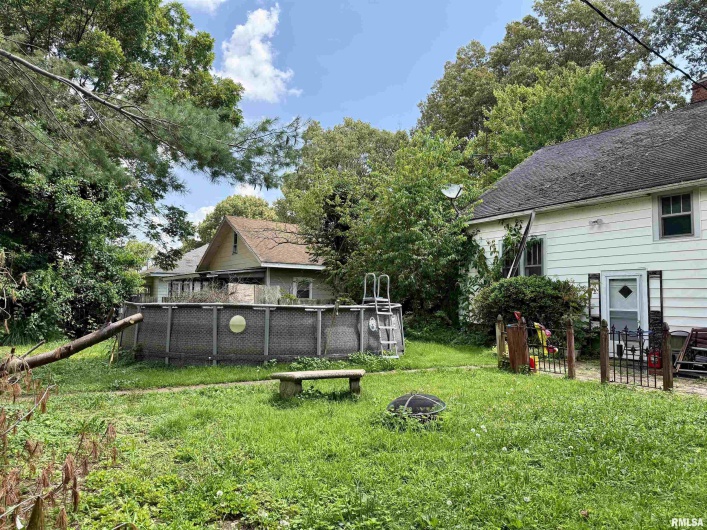 1703 NORTH Avenue, Metropolis, Illinois 62960, 3 Bedrooms Bedrooms, 0 ,1 BathroomBathrooms,Residential,For Sale,NORTH,0,RMAEB458533