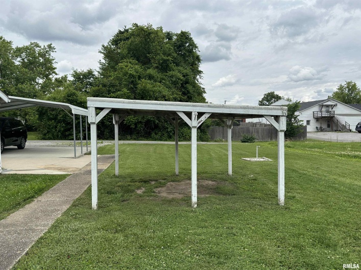 1520 Gartside Street, Murphysboro, Illinois 62966, 2 Bedrooms Bedrooms, 0 ,1 BathroomBathrooms,Residential,For Sale,Gartside,0,RMAEB458534