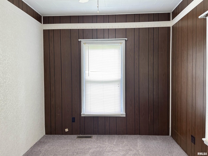 1520 Gartside Street, Murphysboro, Illinois 62966, 2 Bedrooms Bedrooms, 0 ,1 BathroomBathrooms,Residential,For Sale,Gartside,0,RMAEB458534