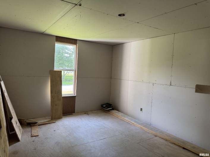 1420 CHERRY Street, Herrin, Illinois 61948, 2 Bedrooms Bedrooms, 0 ,2 BathroomsBathrooms,Residential,For Sale,CHERRY,0,RMAEB458535