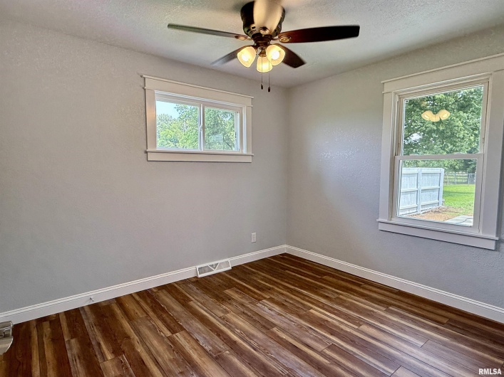 744 AIRPORT Road, Metropolis, Illinois 62960, 3 Bedrooms Bedrooms, 0 ,1 BathroomBathrooms,Residential,For Sale,AIRPORT,0,RMAEB458536