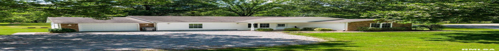 Residential For Sale 4182 Baptist Camp Road, Carterville, Illinois 62918, 3 Bedrooms Bedrooms, ,2 BathroomsBathrooms,Residential,For Sale,Baptist Camp,RMAQC4264730