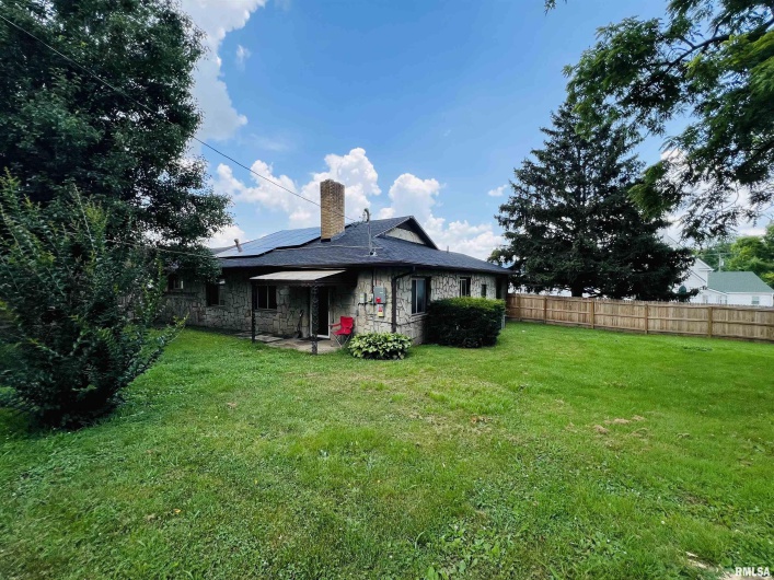 385 3RD Street, Omaha, Illinois 62871, 2 Bedrooms Bedrooms, 0 ,1 BathroomBathrooms,Residential,For Sale,3RD,0,RMAEB458541