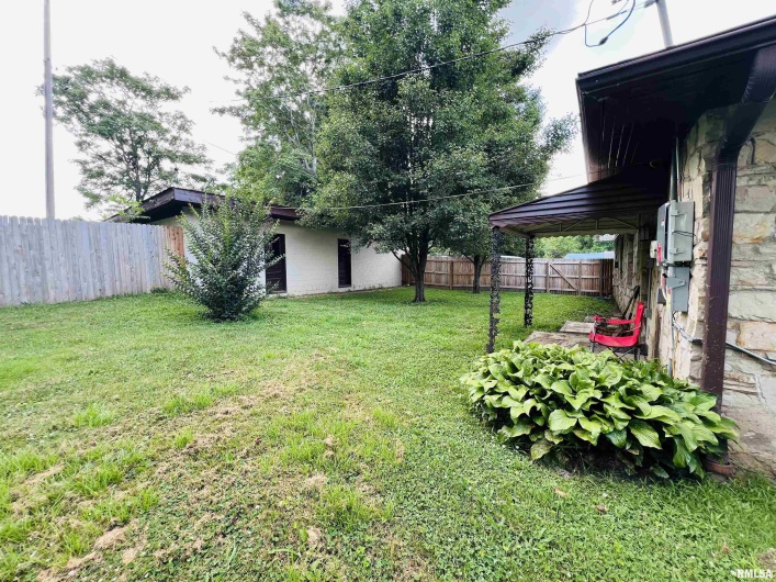 385 3RD Street, Omaha, Illinois 62871, 2 Bedrooms Bedrooms, 0 ,1 BathroomBathrooms,Residential,For Sale,3RD,0,RMAEB458541