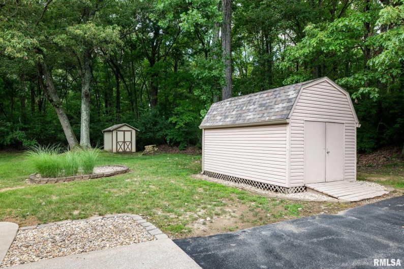10415 Chayla Road, Marion, Illinois 62959, 3 Bedrooms Bedrooms, 0 ,2 BathroomsBathrooms,Residential,For Sale,Chayla,0,RMAQC4264741