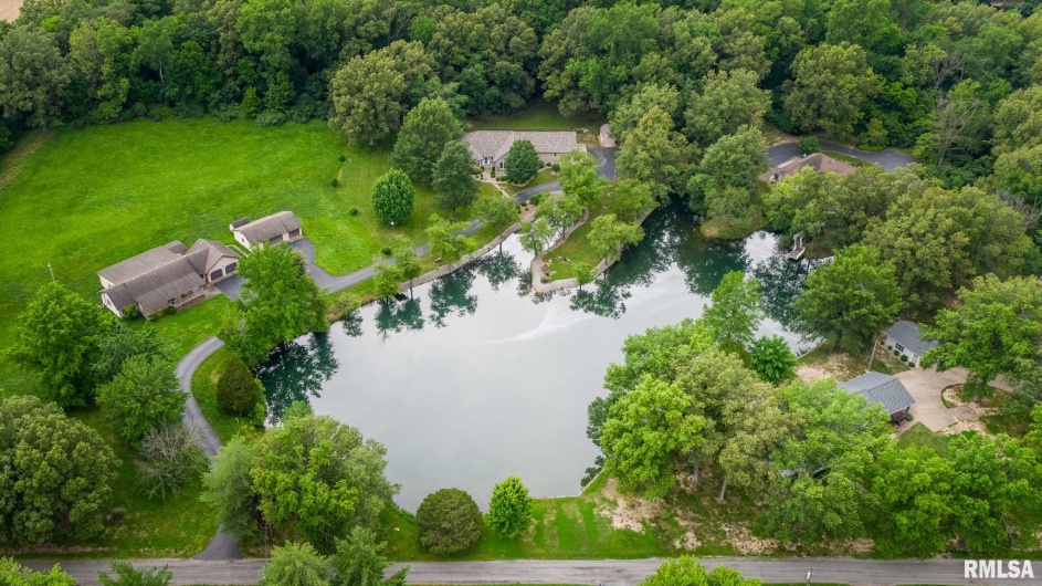 10415 Chayla Road, Marion, Illinois 62959, 3 Bedrooms Bedrooms, 0 ,2 BathroomsBathrooms,Residential,For Sale,Chayla,0,RMAQC4264741
