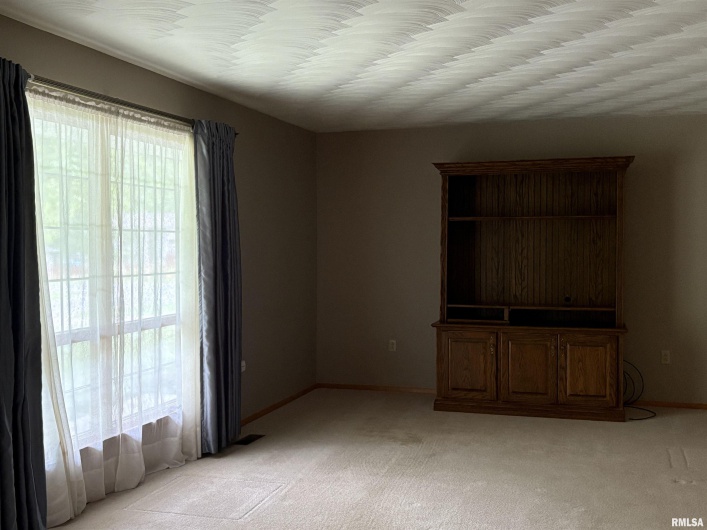 822 24TH Street, Murphysboro, Illinois 62966, 3 Bedrooms Bedrooms, 0 ,2 BathroomsBathrooms,Residential,For Sale,24TH,0,RMAEB458553