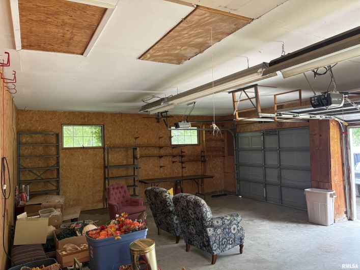 822 24TH Street, Murphysboro, Illinois 62966, 3 Bedrooms Bedrooms, 0 ,2 BathroomsBathrooms,Residential,For Sale,24TH,0,RMAEB458553