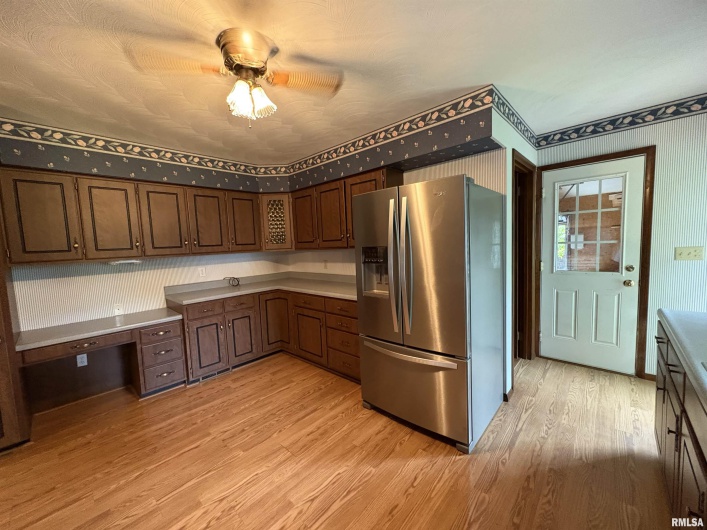 822 24TH Street, Murphysboro, Illinois 62966, 3 Bedrooms Bedrooms, 0 ,2 BathroomsBathrooms,Residential,For Sale,24TH,0,RMAEB458553