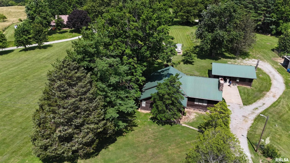 9595 Old Highway 51 N, Cobden, Illinois 62920, 2 Bedrooms Bedrooms, 0 ,2 BathroomsBathrooms,Residential,For Sale,Old Highway 51 N,0,RMAEB458558