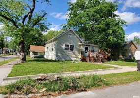 410 SYCAMORE Street, Carbondale, Illinois 62901, 3 Bedrooms Bedrooms, 0 ,1 BathroomBathrooms,Residential,For Sale,SYCAMORE,0,RMAEB458564