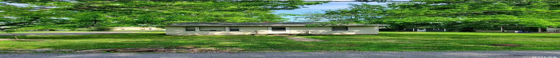 Residential For Sale 913 Carico Street, Carbondale, Illinois 62901, 2 Bedrooms Bedrooms, ,1 BathroomBathrooms,Residential,For Sale,Carico,RMAEB458566