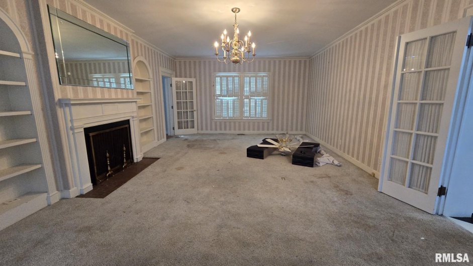 930 WALNUT Street, Carbondale, Illinois 62901, 3 Bedrooms Bedrooms, 0 ,2 BathroomsBathrooms,Residential,For Sale,WALNUT,0,RMAEB458568