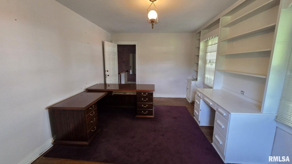 930 WALNUT Street, Carbondale, Illinois 62901, 3 Bedrooms Bedrooms, 0 ,2 BathroomsBathrooms,Residential,For Sale,WALNUT,0,RMAEB458568