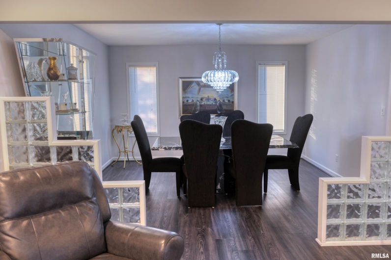 6381 Tyner Lane, Marion, Illinois 62901, 4 Bedrooms Bedrooms, 0 ,2 BathroomsBathrooms,Residential,For Sale,Tyner,0,RMAQC4263997