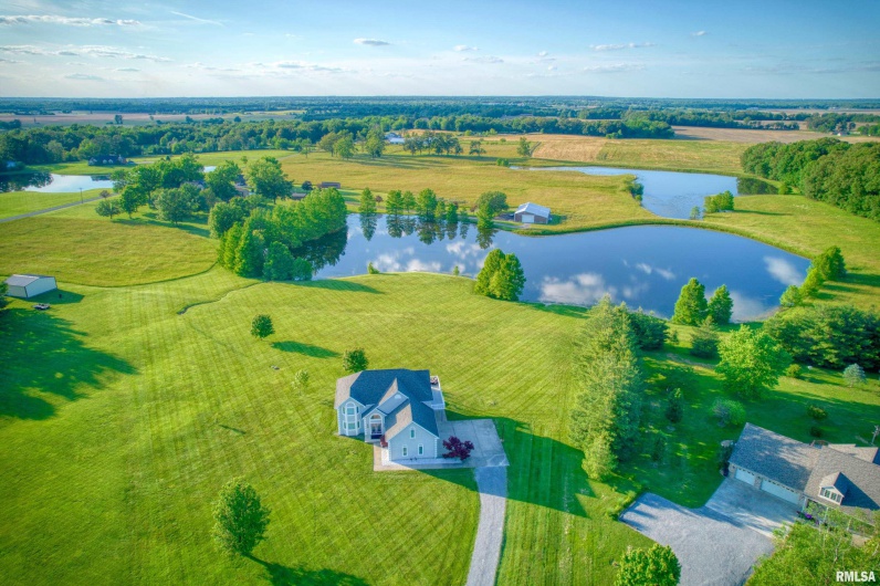 6381 Tyner Lane, Marion, Illinois 62901, 4 Bedrooms Bedrooms, 0 ,2 BathroomsBathrooms,Residential,For Sale,Tyner,0,RMAQC4263997