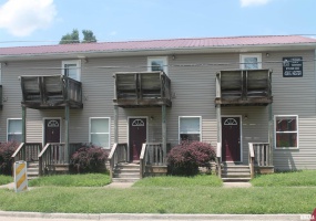 402-408 HESTER Street, Carbondale, Illinois 62901, 0 , 0 ,0,Residential Income,For Sale,HESTER,0,RMAEB458572