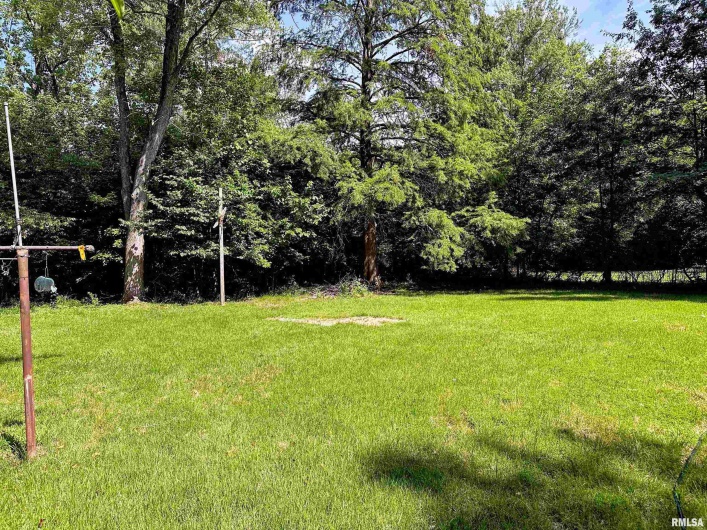 607 SKYLINE Drive, Carbondale, Illinois 62901, 3 Bedrooms Bedrooms, 0 ,1 BathroomBathrooms,Residential,For Sale,SKYLINE,0,RMAEB457196