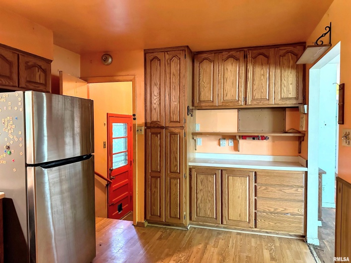 607 SKYLINE Drive, Carbondale, Illinois 62901, 3 Bedrooms Bedrooms, 0 ,1 BathroomBathrooms,Residential,For Sale,SKYLINE,0,RMAEB457196