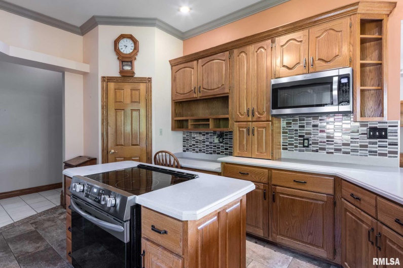 219 Ozark Road, Simpson, Illinois 62985, 4 Bedrooms Bedrooms, 0 ,2 BathroomsBathrooms,Residential,For Sale,Ozark,0,RMAQC4264823