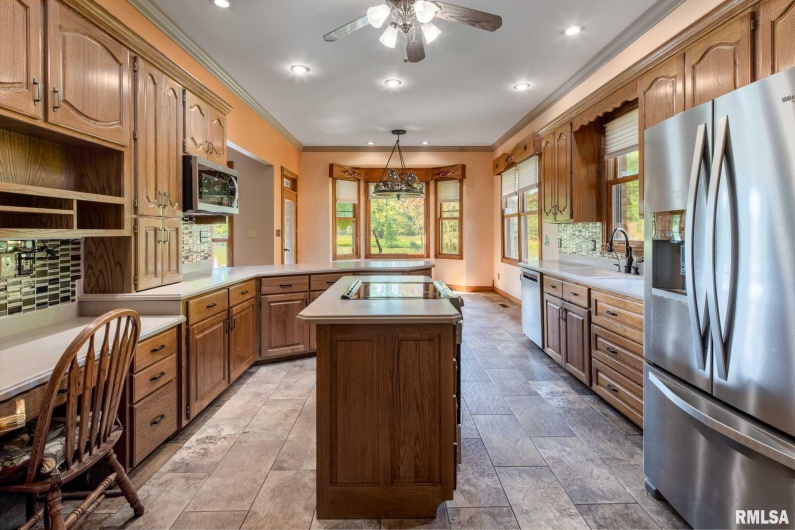 219 Ozark Road, Simpson, Illinois 62985, 4 Bedrooms Bedrooms, 0 ,2 BathroomsBathrooms,Residential,For Sale,Ozark,0,RMAQC4264823