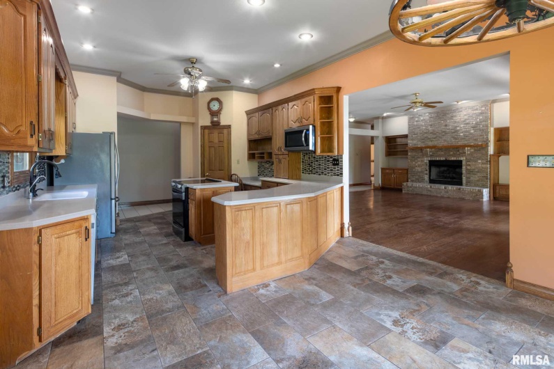 219 Ozark Road, Simpson, Illinois 62985, 4 Bedrooms Bedrooms, 0 ,2 BathroomsBathrooms,Residential,For Sale,Ozark,0,RMAQC4264823
