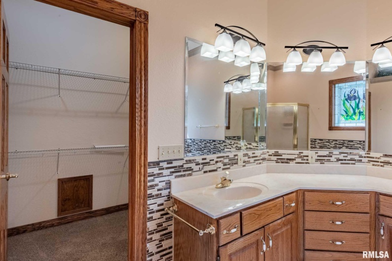 219 Ozark Road, Simpson, Illinois 62985, 4 Bedrooms Bedrooms, 0 ,2 BathroomsBathrooms,Residential,For Sale,Ozark,0,RMAQC4264823