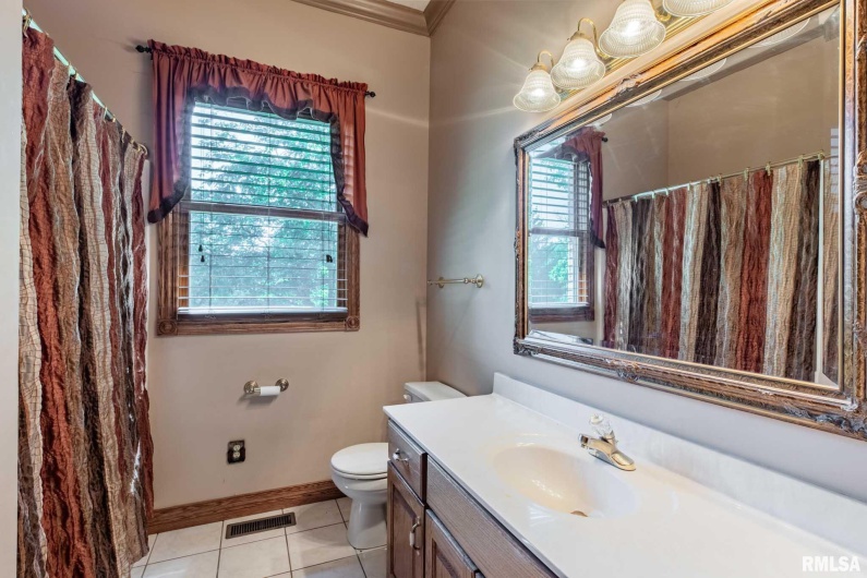 219 Ozark Road, Simpson, Illinois 62985, 4 Bedrooms Bedrooms, 0 ,2 BathroomsBathrooms,Residential,For Sale,Ozark,0,RMAQC4264823