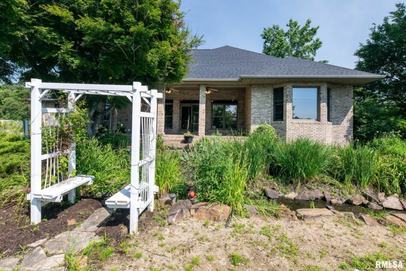219 Ozark Road, Simpson, Illinois 62985, 4 Bedrooms Bedrooms, 0 ,2 BathroomsBathrooms,Residential,For Sale,Ozark,0,RMAQC4264823