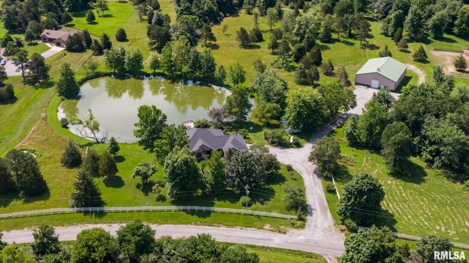 219 Ozark Road, Simpson, Illinois 62985, 4 Bedrooms Bedrooms, 0 ,2 BathroomsBathrooms,Residential,For Sale,Ozark,0,RMAQC4264823