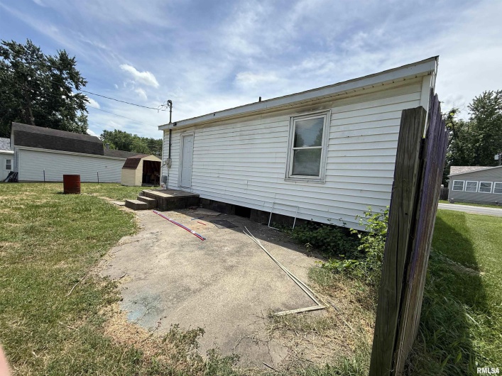 26 ORCHARD Drive, Herrin, Illinois 62948, 2 Bedrooms Bedrooms, 0 ,1 BathroomBathrooms,Residential,For Sale,ORCHARD,0,RMAEB458591