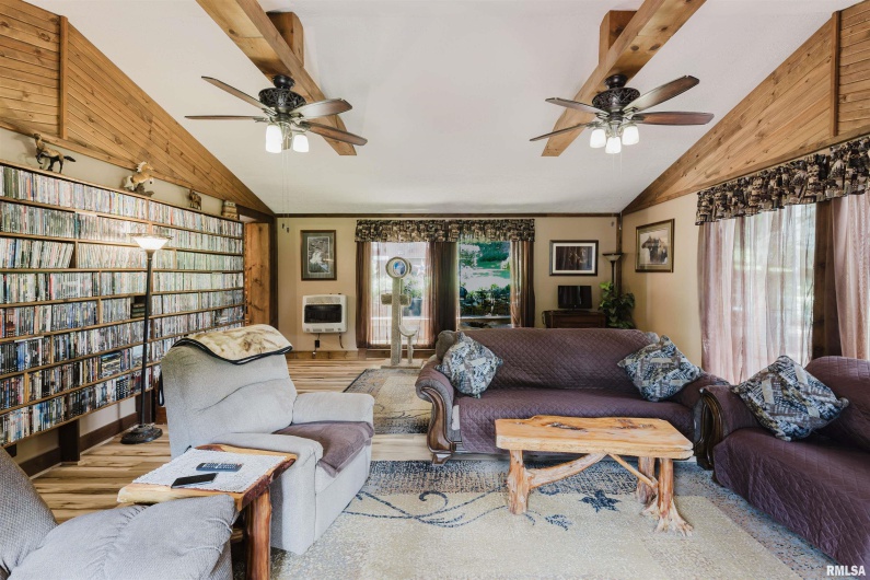 690 Ganntown Lane, Grantsburg, Illinois 62943, 3 Bedrooms Bedrooms, 0 ,1 BathroomBathrooms,Residential,For Sale,Ganntown,0,RMAEB458592