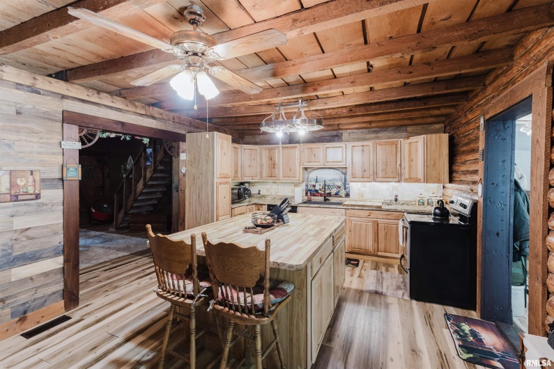 690 Ganntown Lane, Grantsburg, Illinois 62943, 3 Bedrooms Bedrooms, 0 ,1 BathroomBathrooms,Residential,For Sale,Ganntown,0,RMAEB458592