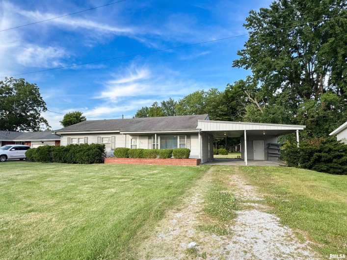 720 State Route 127 Highway, Tamms, Illinois 62988, 3 Bedrooms Bedrooms, 0 ,1 BathroomBathrooms,Residential,For Sale,State Route 127,0,RMAEB458595