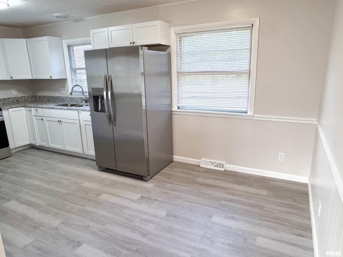 720 State Route 127 Highway, Tamms, Illinois 62988, 3 Bedrooms Bedrooms, 0 ,1 BathroomBathrooms,Residential,For Sale,State Route 127,0,RMAEB458595