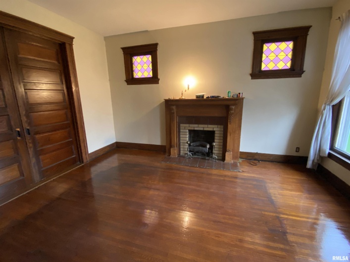221 POPLAR Street, Harrisburg, Illinois 62946-1421, 4 Bedrooms Bedrooms, 0 ,2 BathroomsBathrooms,Residential,For Sale,POPLAR,0,RMAEB458414