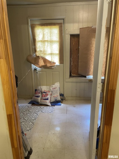 822 Kennicott Street, Carbondale, Illinois 62901, 3 Bedrooms Bedrooms, 0 ,1 BathroomBathrooms,Residential,For Sale,Kennicott,0,RMAQC4264839