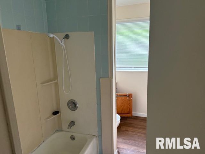 316 Lynda Drive, Carbondale, Illinois 62901, 3 Bedrooms Bedrooms, 0 ,1 BathroomBathrooms,Residential,For Sale,Lynda,0,RMAEB458605