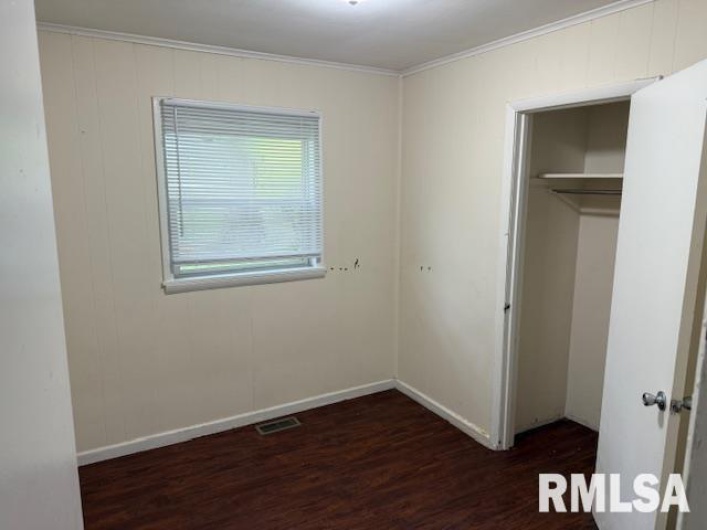 316 Lynda Drive, Carbondale, Illinois 62901, 3 Bedrooms Bedrooms, 0 ,1 BathroomBathrooms,Residential,For Sale,Lynda,0,RMAEB458605