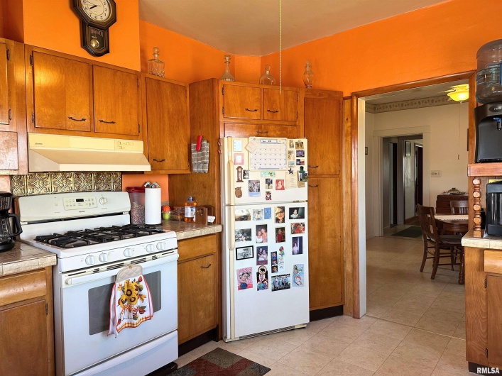 470 Lankin Road, Galatia, Illinois 62935, 3 Bedrooms Bedrooms, 0 ,1 BathroomBathrooms,Residential,For Sale,Lankin,0,RMAEB457104