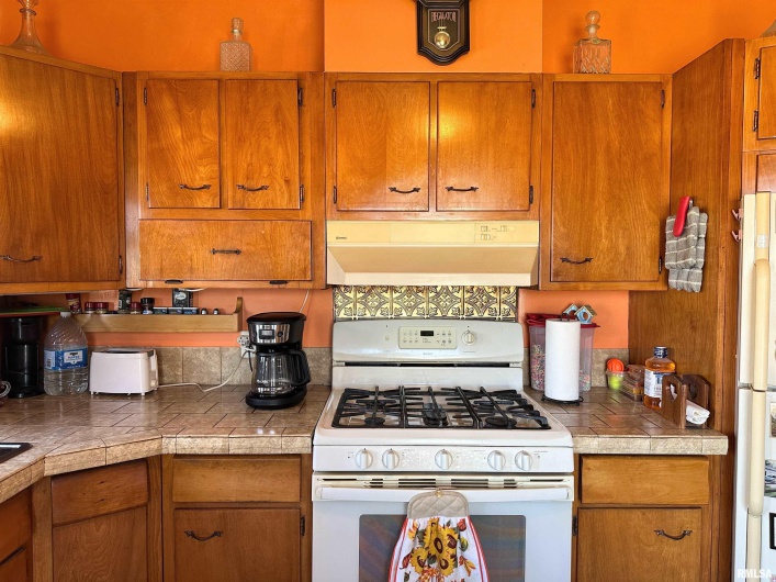 470 Lankin Road, Galatia, Illinois 62935, 3 Bedrooms Bedrooms, 0 ,1 BathroomBathrooms,Residential,For Sale,Lankin,0,RMAEB457104