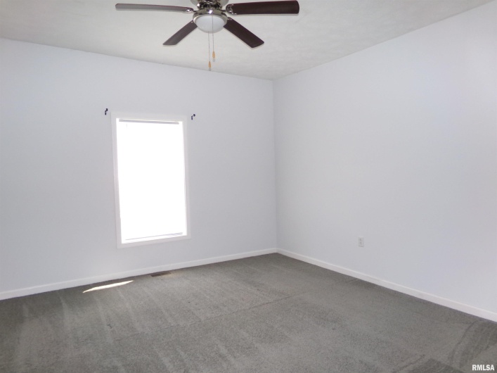 517 12TH Street, Herrin, Illinois 62948, 3 Bedrooms Bedrooms, 0 ,1 BathroomBathrooms,Residential,For Sale,12TH,0,RMAQC4264890