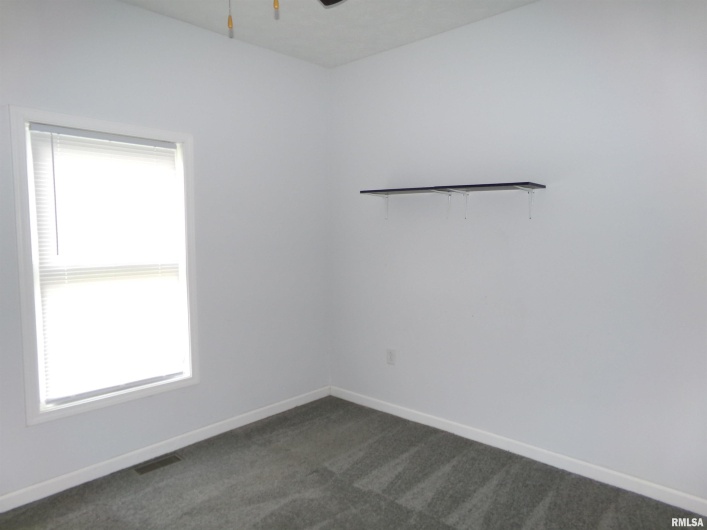 517 12TH Street, Herrin, Illinois 62948, 3 Bedrooms Bedrooms, 0 ,1 BathroomBathrooms,Residential,For Sale,12TH,0,RMAQC4264890