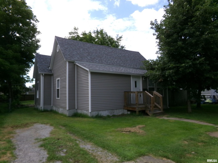 517 12TH Street, Herrin, Illinois 62948, 3 Bedrooms Bedrooms, 0 ,1 BathroomBathrooms,Residential,For Sale,12TH,0,RMAQC4264890