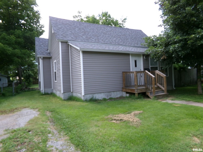 517 12TH Street, Herrin, Illinois 62948, 3 Bedrooms Bedrooms, 0 ,1 BathroomBathrooms,Residential,For Sale,12TH,0,RMAQC4264890