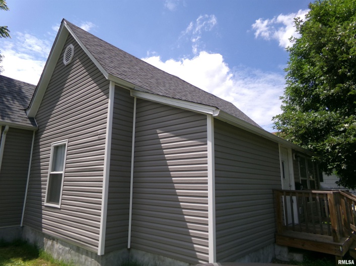 517 12TH Street, Herrin, Illinois 62948, 3 Bedrooms Bedrooms, 0 ,1 BathroomBathrooms,Residential,For Sale,12TH,0,RMAQC4264890