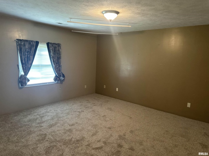 104 MCNEIL Street, Energy, Illinois 62933, 3 Bedrooms Bedrooms, 0 ,3 BathroomsBathrooms,Residential,For Sale,MCNEIL,0,RMAEB458625