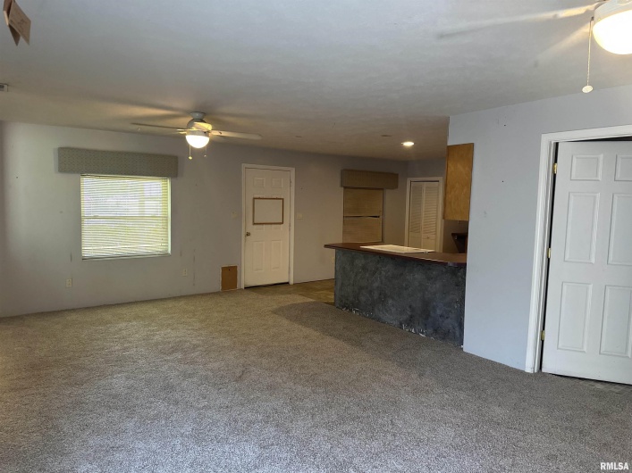 104 MCNEIL Street, Energy, Illinois 62933, 3 Bedrooms Bedrooms, 0 ,3 BathroomsBathrooms,Residential,For Sale,MCNEIL,0,RMAEB458625