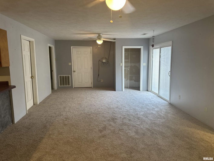 104 MCNEIL Street, Energy, Illinois 62933, 3 Bedrooms Bedrooms, 0 ,3 BathroomsBathrooms,Residential,For Sale,MCNEIL,0,RMAEB458625